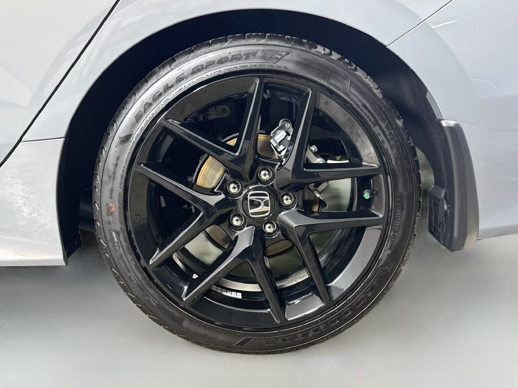 Used 2025 Honda Civic Sport image 31