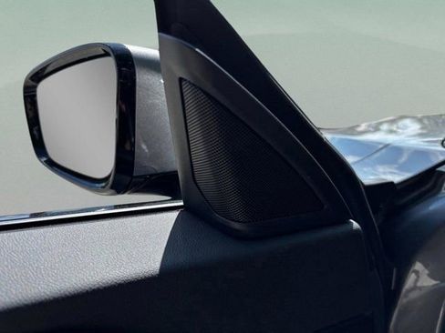 Used 2025 BMW 230i xDrive Coupe w/ Premium Package image 33