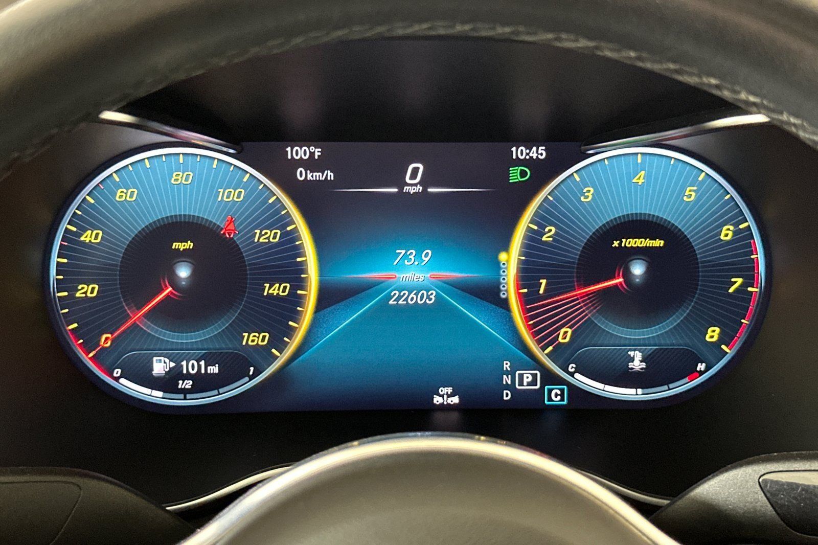 Used 2023 Mercedes-Benz GLC 300 4MATIC Coupe image 23
