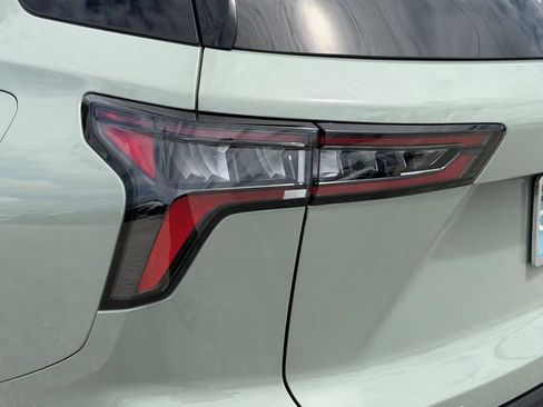 Certified 2026 Chevrolet Equinox LT w/ Safety and Technology Package image 33