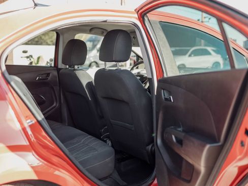 Used 2013 Chevrolet Sonic LT FWD image 12