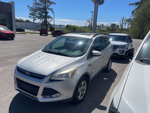 Used 2013 Ford Escape SE image 5