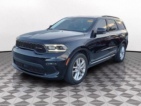 Used 2023 Dodge Durango GT RWD image 3