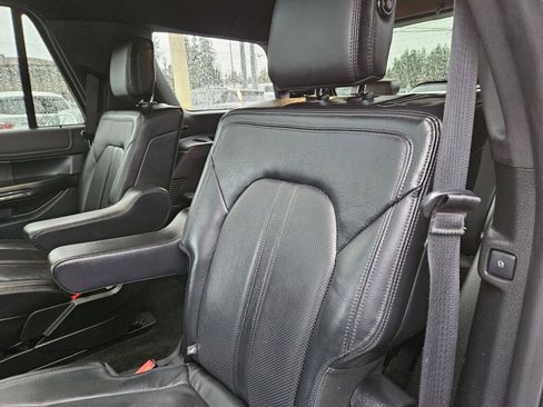 Used 2018 Ford Expedition Limited w/ Equipment Group 301A image 16