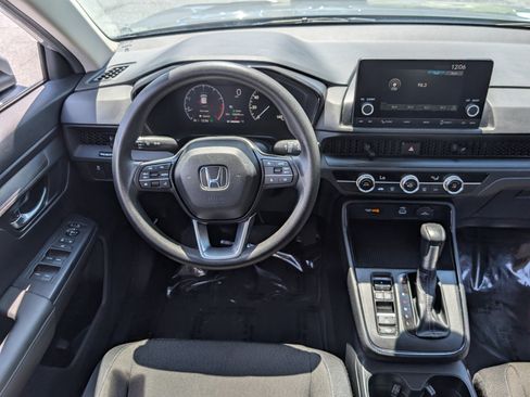 Used 2024 Honda CR-V LX image 12