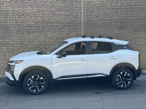 New 2026 Nissan Kicks SV w/ Cold Weather Package image 21