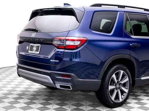 Certified 2024 Honda Pilot Touring image 46