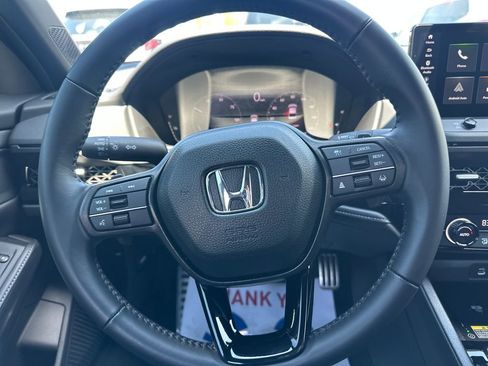 Used 2025 Honda Accord Sport image 19