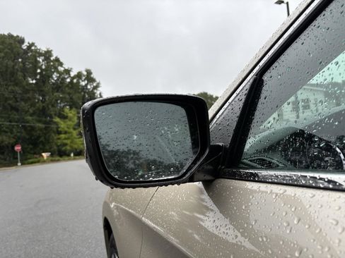 Used 2017 Honda Accord LX image 11