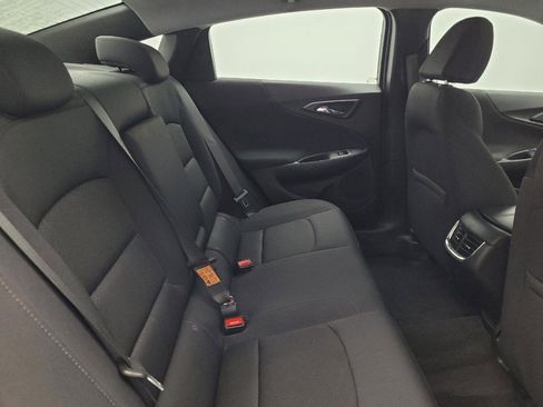 Used 2022 Chevrolet Malibu LT FWD image 19