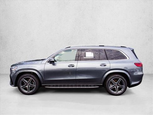 Certified 2026 Mercedes-Benz GLS 450 4MATIC image 8