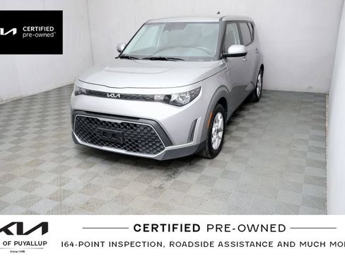 Certified 2025 Kia Soul LX FWD image 1