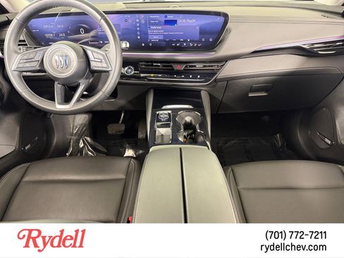 Used 2025 Buick Envision Preferred image 12
