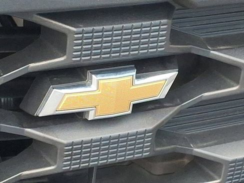 Used 2024 Chevrolet Silverado 1500 W/T image 30