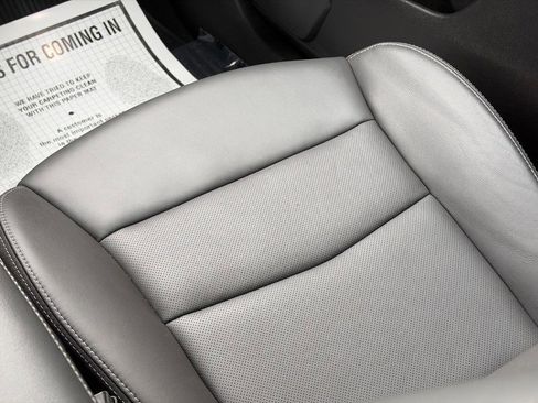 Certified 2024 Cadillac XT6 Premium Luxury AWD/4WD image 14