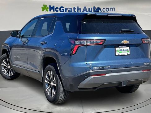 Used 2025 Chevrolet Equinox LT image 4