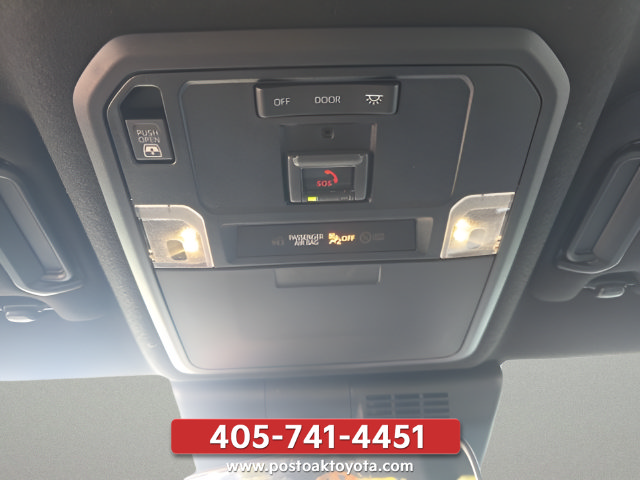 New 2026 Toyota 4Runner SR5 AWD/4WD image 25