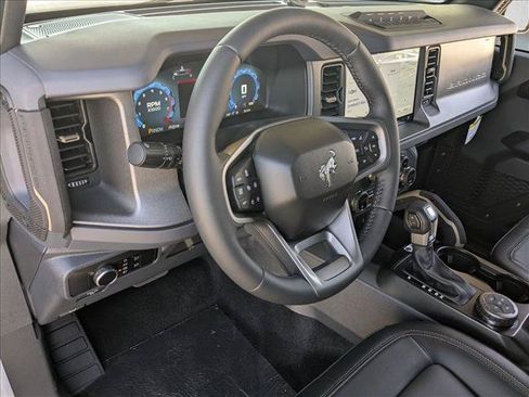 New 2026 Ford Bronco Badlands AWD/4WD image 3