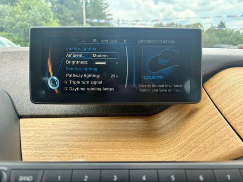 Used 2015 BMW i3 w/ Range Extender RWD image 34