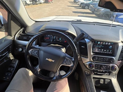 Used 2019 Chevrolet Tahoe LT image 27