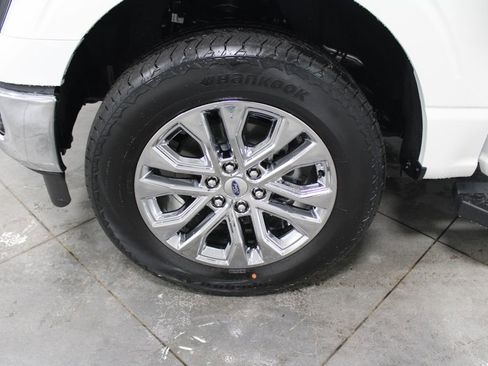 New 2025 Ford F150 Lariat w/ Equipment Group 502A High image 58