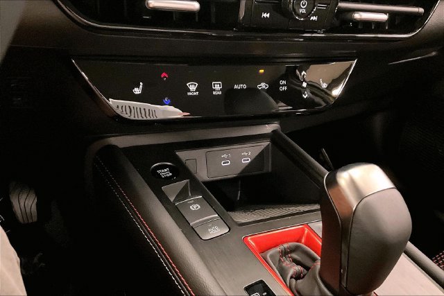 New 2026 Nissan Kicks SR w/ Cold Weather Package FWD image 29