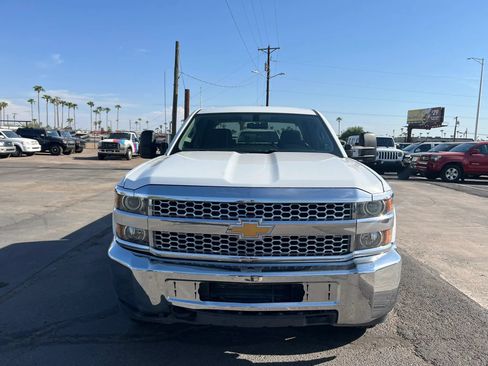 Used 2019 Chevrolet Silverado 2500 W/T RWD image 8