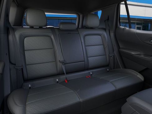 New 2026 Chevrolet Equinox LT image 17