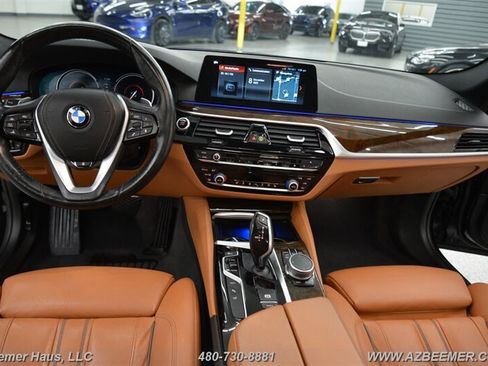 Used 2018 BMW 530e image 17