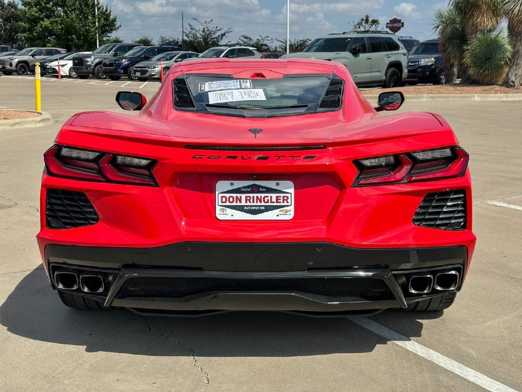 Used 2024 Chevrolet Corvette Stingray Premium Cpe w/ 3LT RWD image 4