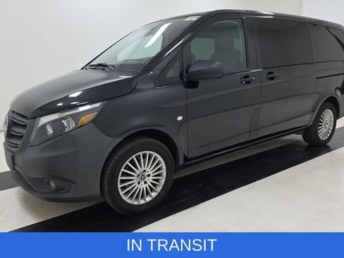 Used 2023 Mercedes-Benz Metris Passenger image 1