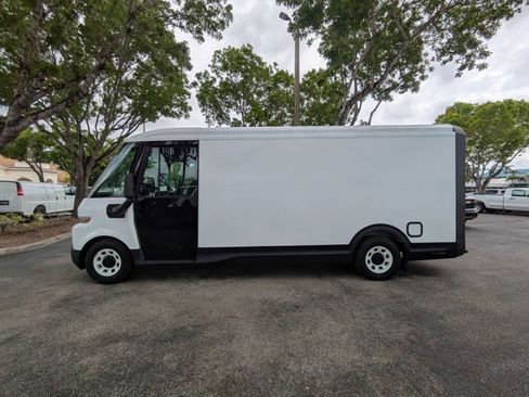 Used 2024 Chevrolet Brightdrop 600 w/ Battery Pack, Max Range AWD/4WD image 9