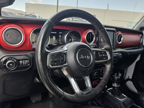 Used 2019 Jeep Wrangler Unlimited Rubicon AWD/4WD image 10