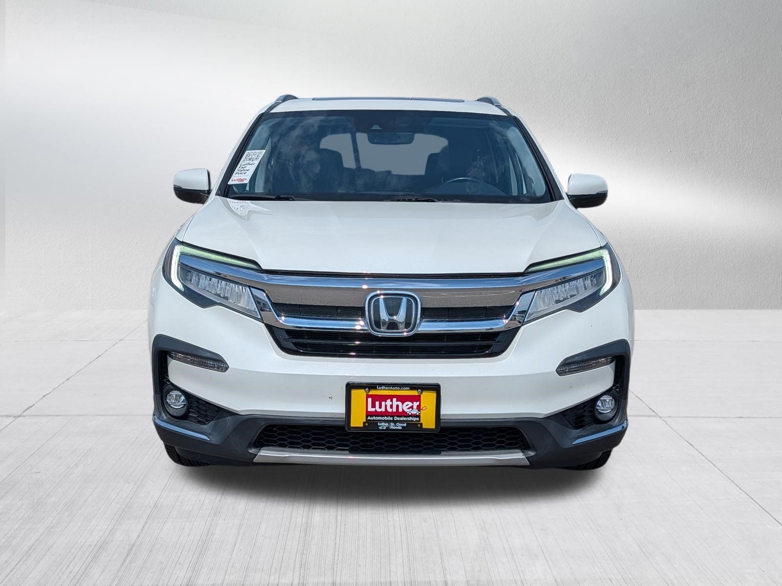 Used 2019 Honda Pilot Touring image 2