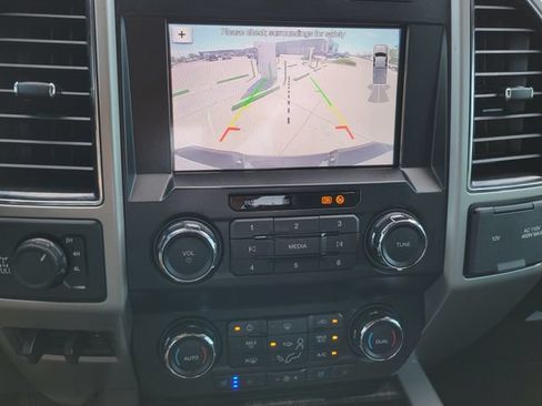 Used 2019 Ford F350 Lariat AWD/4WD image 16