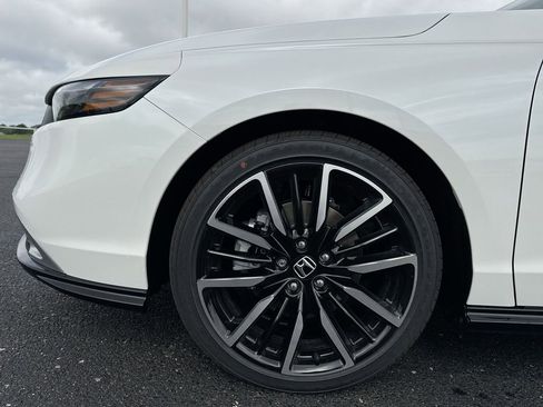 New 2026 Honda Accord Touring image 10