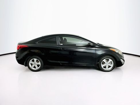 Used 2013 Hyundai Elantra FWD image 10