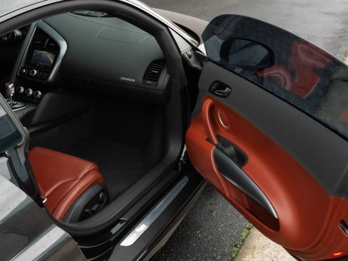 Used 2010 Audi R8 V10 image 19