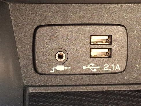 Certified 2023 Subaru Crosstrek 2.0i Premium image 24