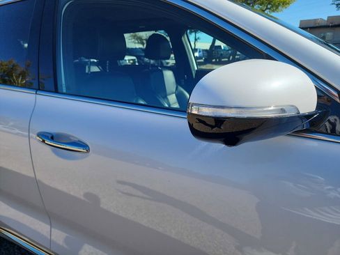 Used 2019 Kia Sorento SX image 14