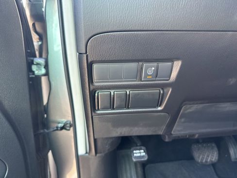 Used 2024 Nissan Armada SV w/ Cargo Package AWD/4WD image 15