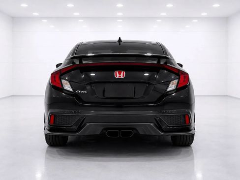 Used 2018 Honda Civic Si image 4