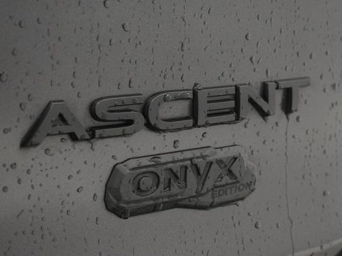 Used 2023 Subaru Ascent Onyx Edition image 18