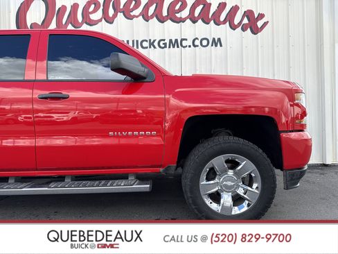 Used 2018 Chevrolet Silverado 1500 Custom w/ Custom Value Package image 24