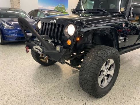 Used 2015 Jeep Wrangler Unlimited Sport AWD/4WD image 37