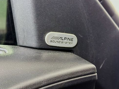 Used 2019 Dodge Charger SRT Hellcat w/ Navigation & Travel Group RWD image 22