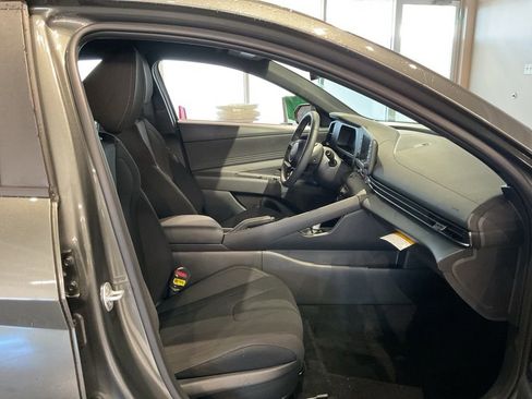 New 2026 Hyundai Elantra Sport image 18