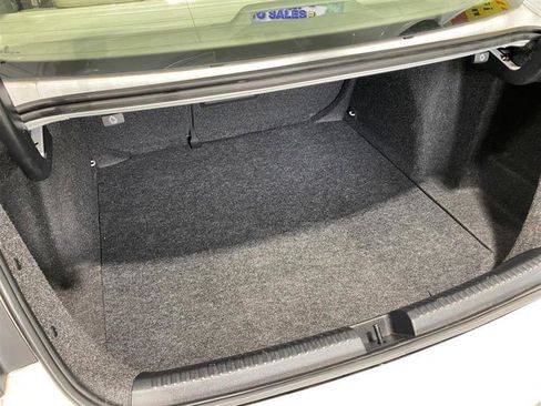 Used 2014 Volkswagen Jetta SE FWD image 20