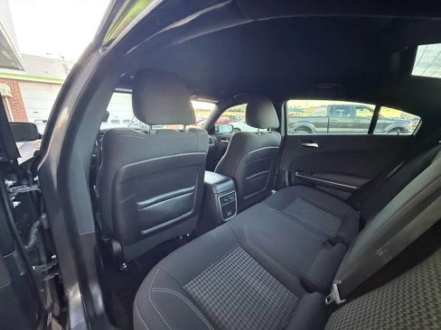 Used 2018 Dodge Charger GT image 16