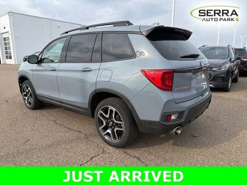 Used 2023 Honda Passport Elite image 4